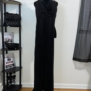 Petal & Pup Elegant Black Maxi Dress